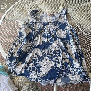 Flowey cute tank top size medium brand sjs